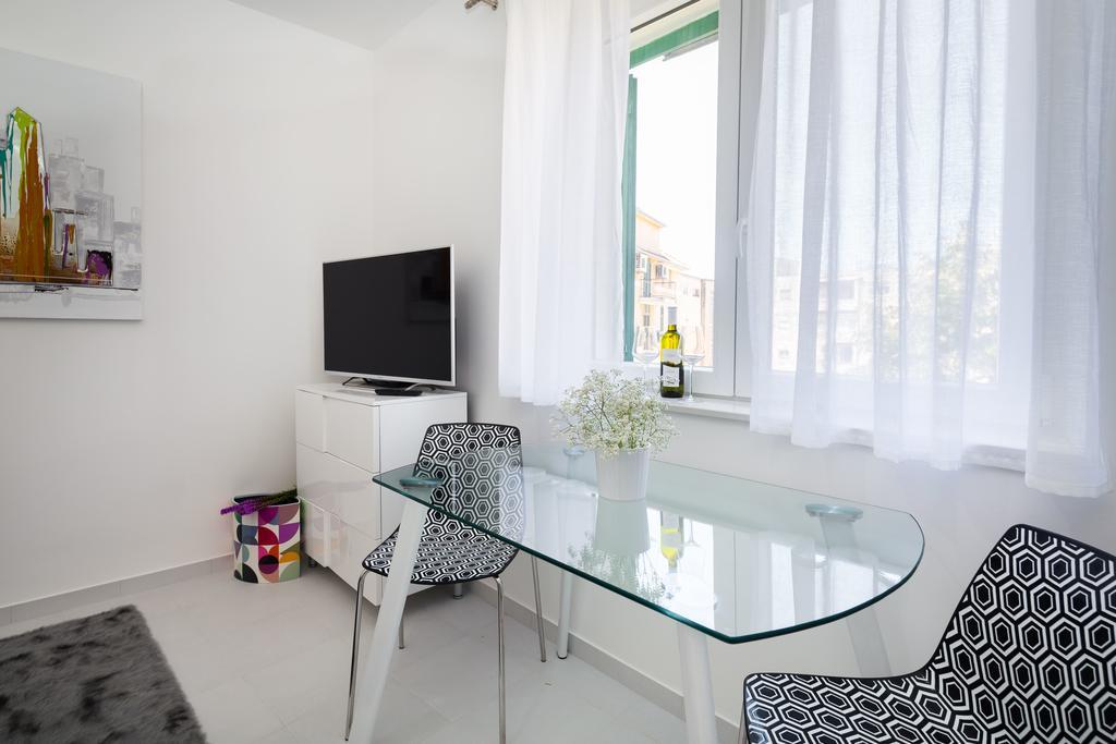 Old City Luxury Apartment Iris Split Exterior foto